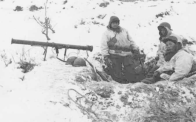 M20 3.5-inch team awaiting the Chinese north of Tanyang