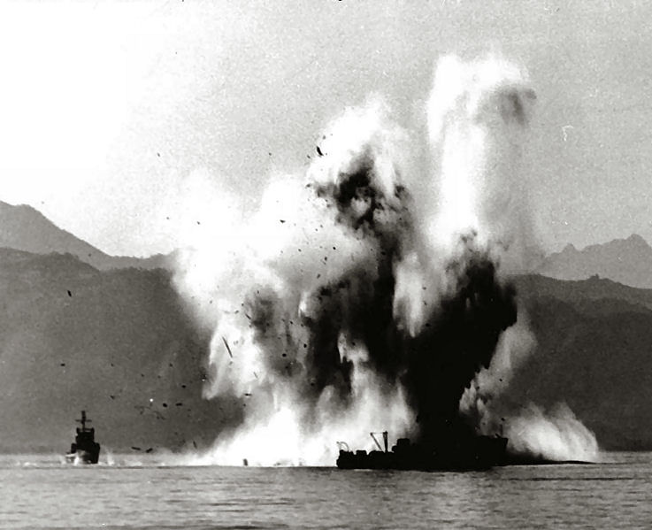 Sinking of ROK Minesweeper