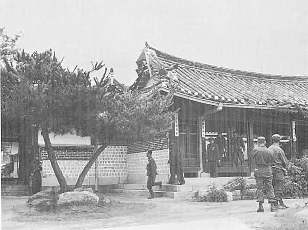 Kaesong Teahouse
