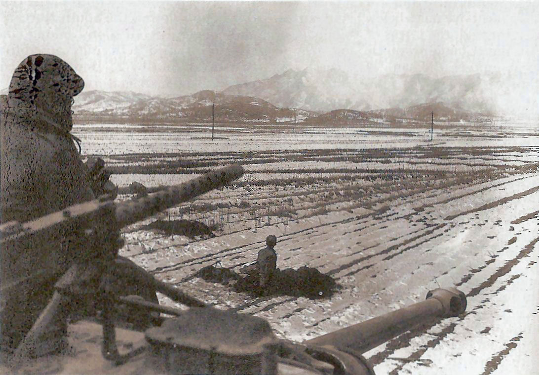  Eighth Army Troops Dig In North Of Seoul  (right click, view image to see actual photo)