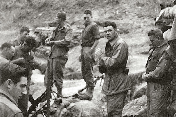 13th May 1953, Patrol from 3RAR mounting out from Little Gibraltar